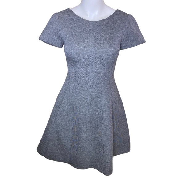 Banana Republic Grey Dress Scuba Skater Size 0 - Picture 3 of 9